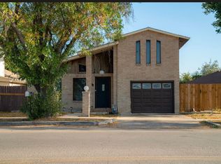 604 W Ogden St, Del Rio, TX 78840