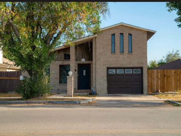 604 W Ogden St, Del Rio, TX 78840