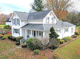 3572 Wilson Sharpsville Rd, Cortland, OH