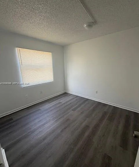 20800 NE 8th Ct #106-17 — Photo 11