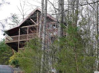 4454 Whetstone Rd, Sevierville, TN 37862