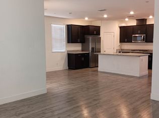 988 Osprey Dr, Lathrop, CA