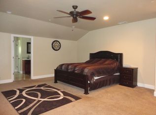 4 Benton Cir, Lonoke, AR 72086