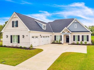 462 Setter Trl, Pike Road, AL 36064