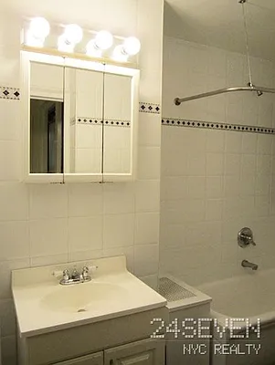 Rented by 24 7 NYC Realty Inc. | media 14