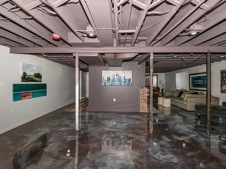 16615 Walcliff Dr — Photo 16