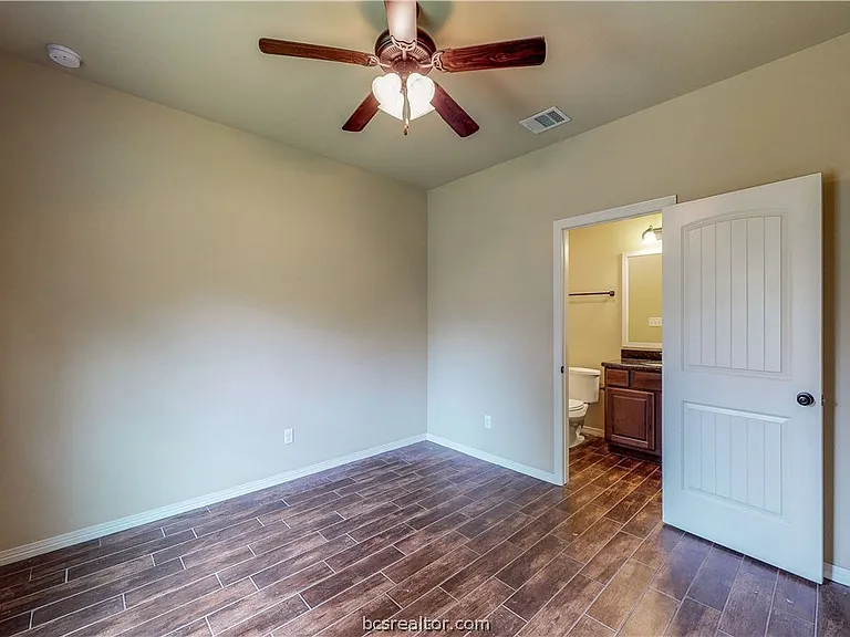 111 Southland St — Photo 24