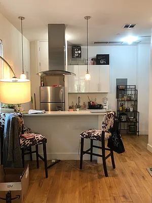 Rented by Jacquelyn 327 LLC | media 14