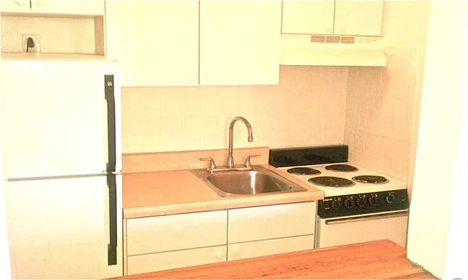 Rented by City Connections Realty | media 12