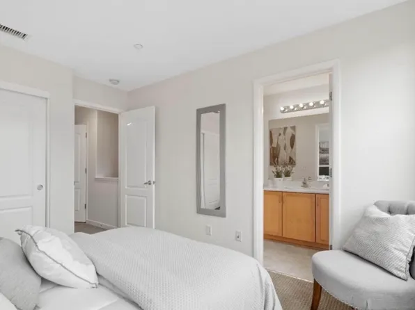 (undisclosed Address), Hayward, CA 94541