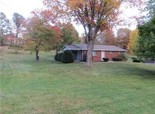 2550 Aldon Dr, Sewickley, PA 15143