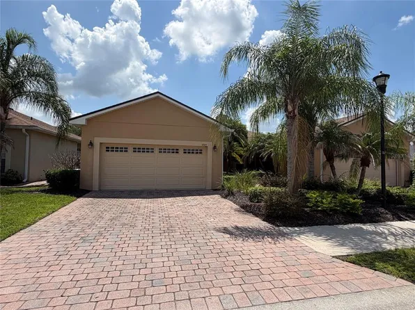 1224 VIENNA SQUARE DRIVE, WINTER HAVEN, FL 33884
