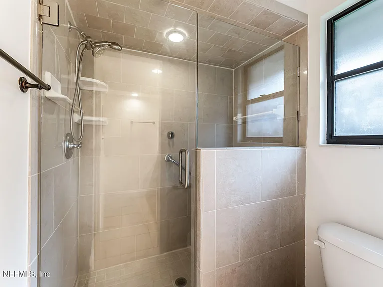 13926 Spanish Marsh Ct — Photo 17