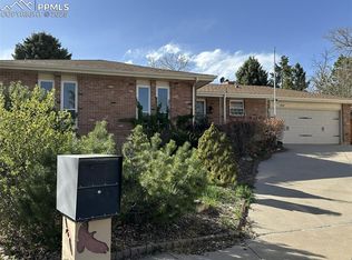 2802 Ridgeglen Pl, Colorado Springs, CO 80918