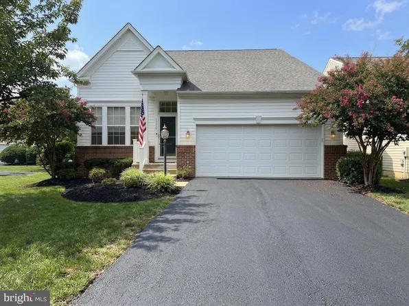 12868 Arnot Ln, Bristow, VA 20136