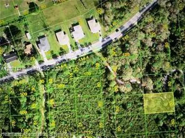 811 Yellowtail Ln, Punta Gorda, FL 33982