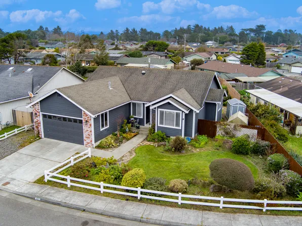 1935 Bird Ave, McKinleyville, CA 95519