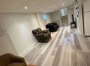 1125 Valley Ct, Oshawa, ON L1J 3M4