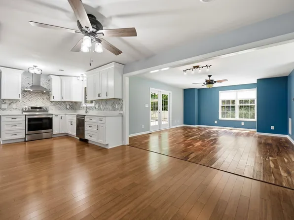 2800 Davie Dr, Durham, NC 27704