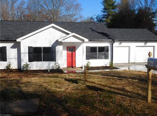 1051 Ada Ave, Winston Salem, NC 27105
