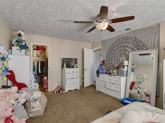 5th image of 13910 Apple Creek Dr