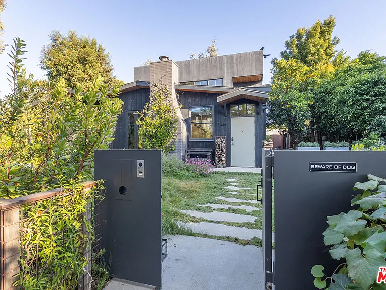 746 Marco Pl — Photo 2
