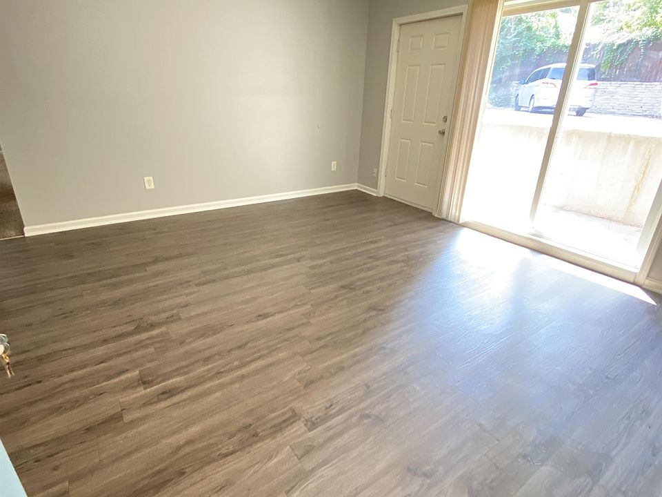 1st image of 4130-4132 Fisher St #4132-2
