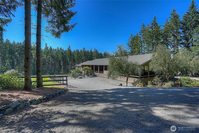 5th image of 32408 146th Avenue E