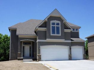 3812 SW Granite Ln, Lees Summit, MO 64082