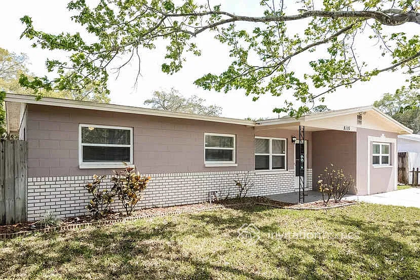 8115 53rd Way N Pinellas Park, FL 33781 — Photo 3