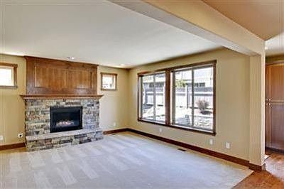 4th image of 23440 NE 10th Pl