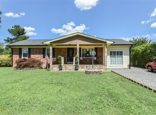 613 Keck Rd, Haw River, NC 27258