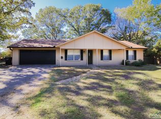 11 Victor Dr, Longview, TX 75601