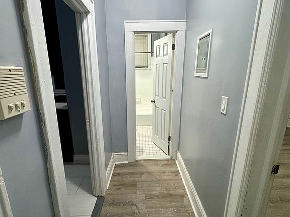 5th image of 255 Lafayette Ave APT 5