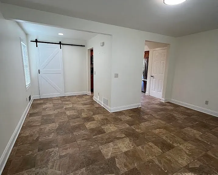 155 Lattimore Rd — Photo 4