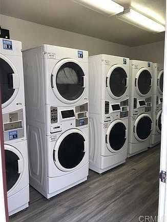 5th image of 3993 Jewell St Unit B23