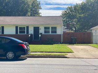 1333 Thomas St, Hampton, VA 23669
