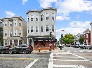 205 L St #3, Boston, MA 02127