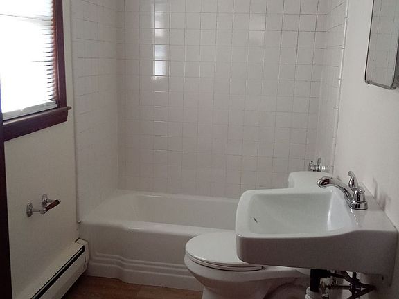 3rd image of 24 Campbell Dr #1
