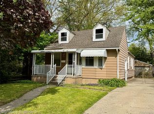 911 S Wilson Ave, Royal Oak, MI 48067