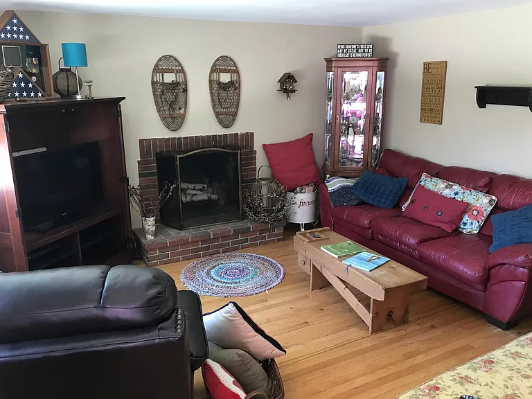 2 Pond View Rd — Photo 6
