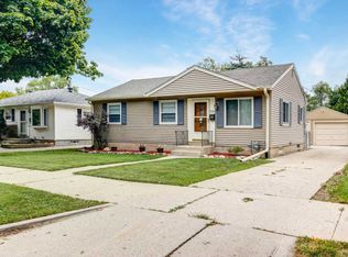3834 S 55th St, Milwaukee, WI 53220