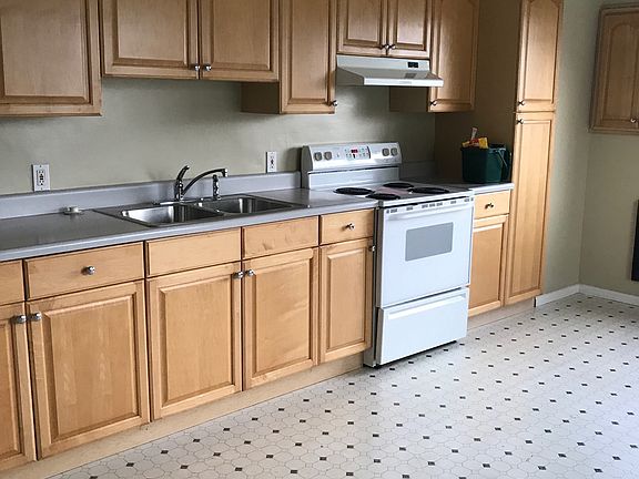 3rd image of 113 & 117 Park Ave
