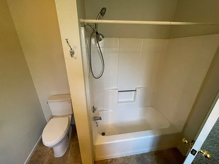 387 Autumn Gold Dr — Photo 3