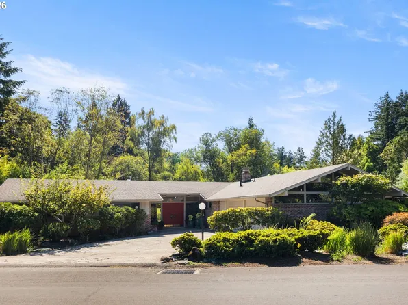 6960 SW Raleighwood Ln, Portland, OR 97225