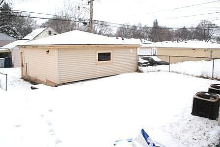 4th image of 4457 N 76th St #4459