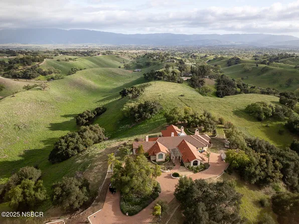 3070 Avenida Caballo, Santa Ynez, CA 93460