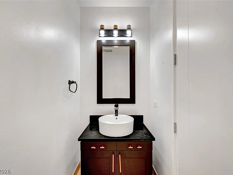 4575 Dean Martin Dr #602 — Photo 19