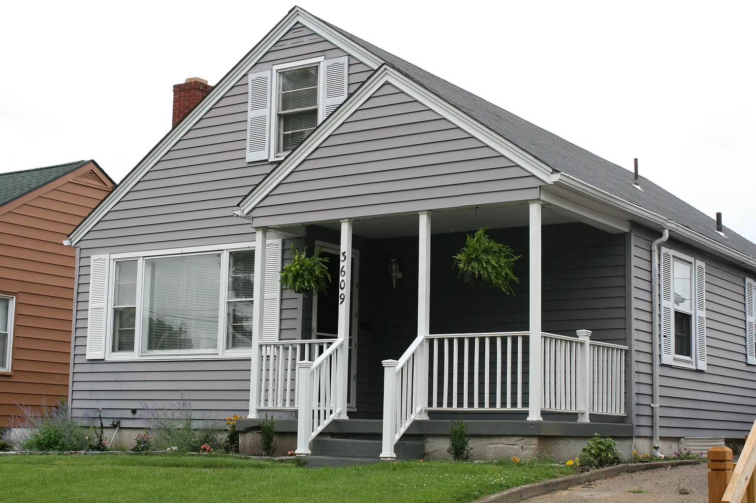 3609 Wayne Ave photo 1