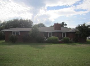 210918 E 640 Rd, Vici, OK 73859